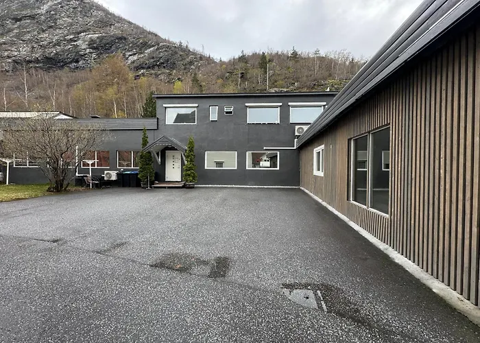 Den Vesle Sjarmoren As The Place In ! Free Parking On The Site ! Apartamento Årdal