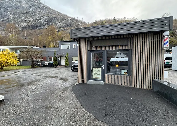Den Vesle Sjarmoren As The Place In ! Free Parking On The Site ! * Årdal